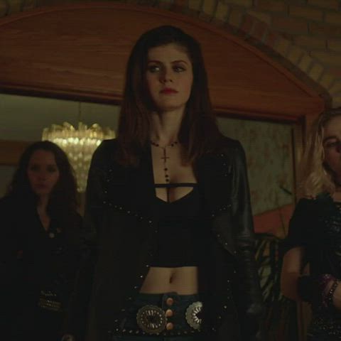 Alexandra Daddario Belly Button Cleavage Porn GIF by celebsprincess