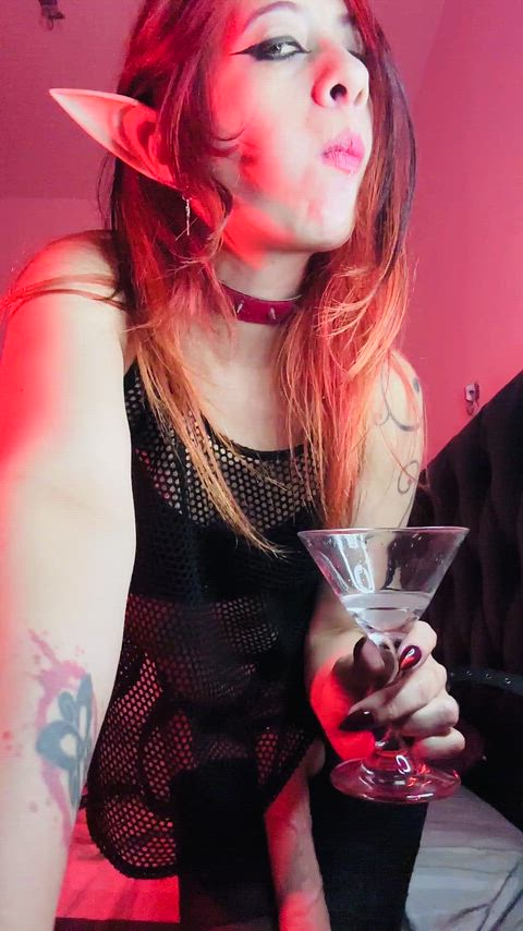 🦇 Skinny Alternative ElfGoth 👠 Professional Femdom & Open Fetish ⛓️ 🎨 Visual Artist & Gamer Geek 🕹️ thumbnail