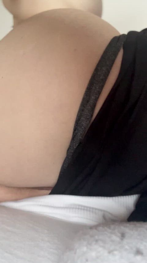 Best feeling is having a tongue in my backdoor