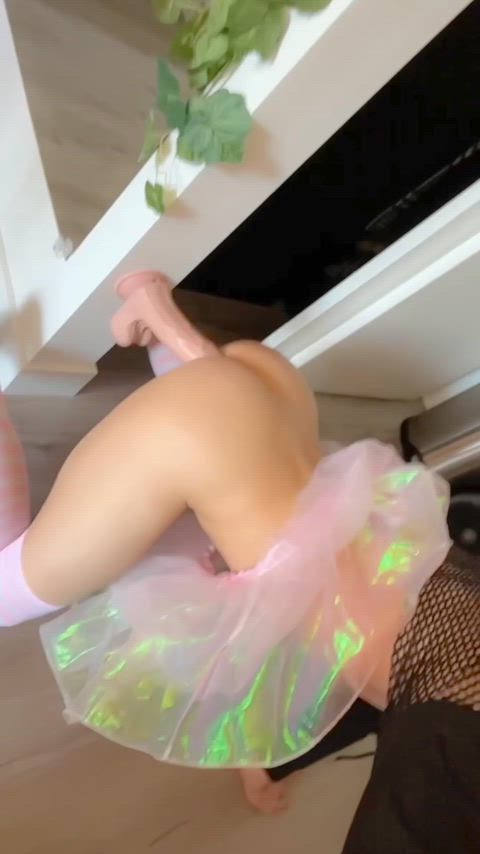 Don’t let the shiny skirt distract you 😈