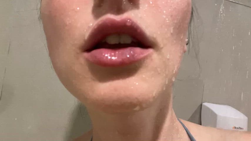 Cum in my married mouth. 👰🏻‍♀️