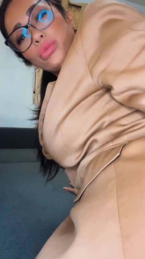 I'll ride your face with my ass