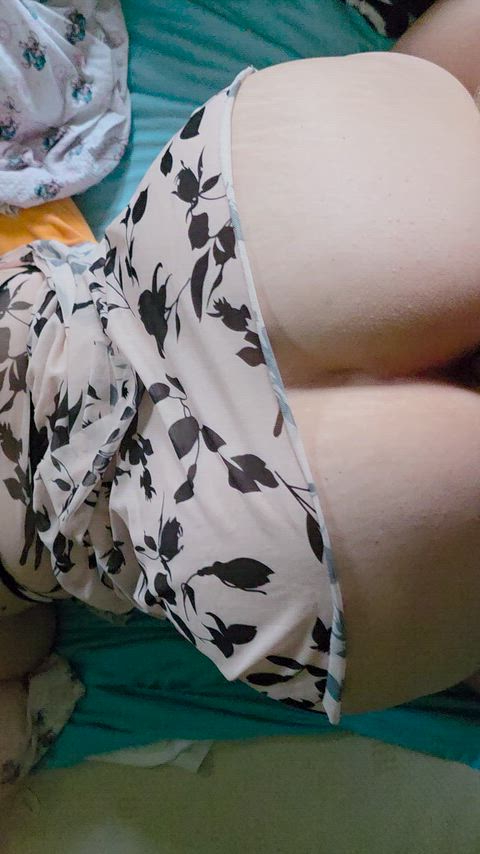 God my ass looks good when I'm getting my back blown out 🤭 24F