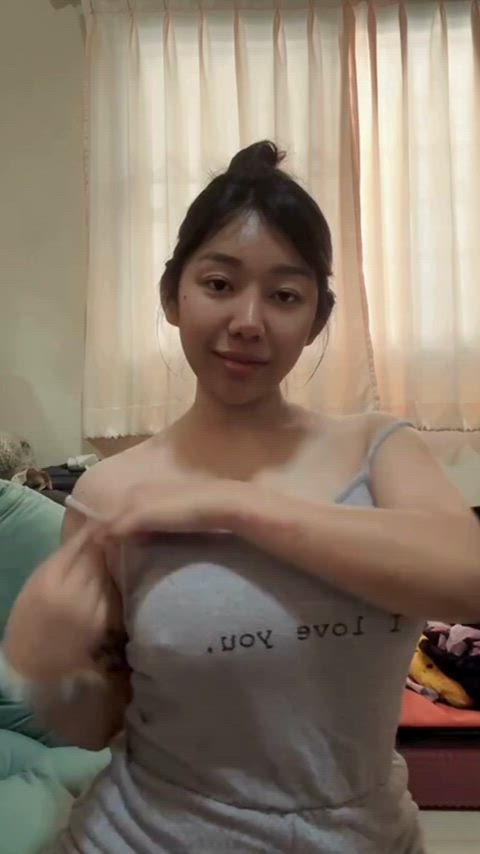 Drop a "Yup" for my masturbation vids, hurry