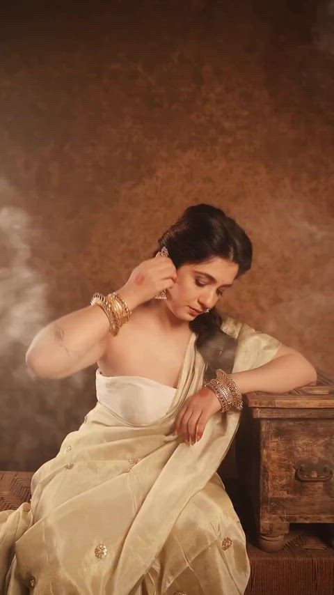 Milky Marathi Milf, Snehlata Vasaikar 🤤 🔥🥵