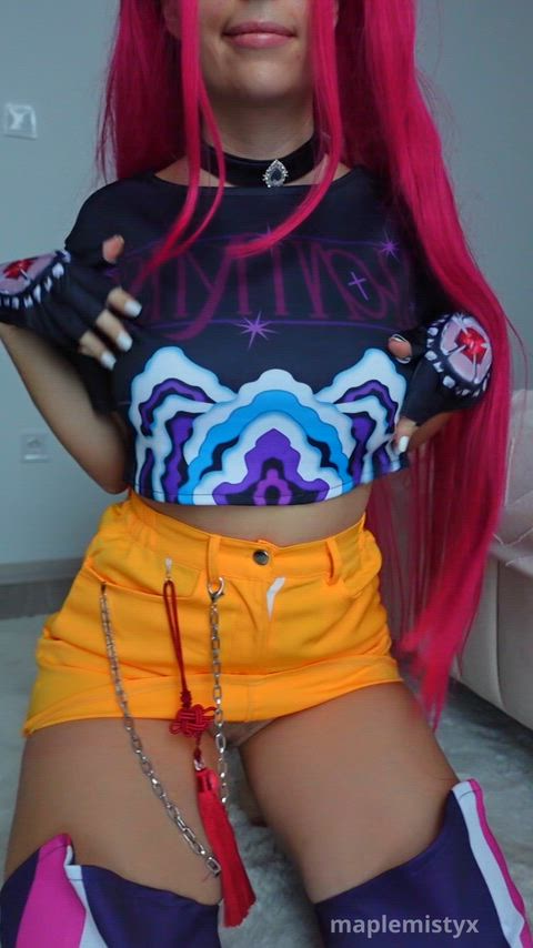 Mira is horny (maplemistyx)