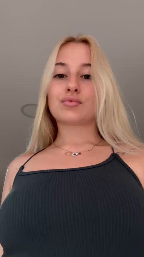 am i fall into total babes category?