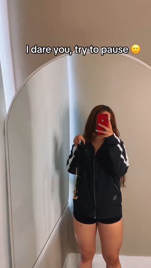 good luck trying to pause in the correct frame