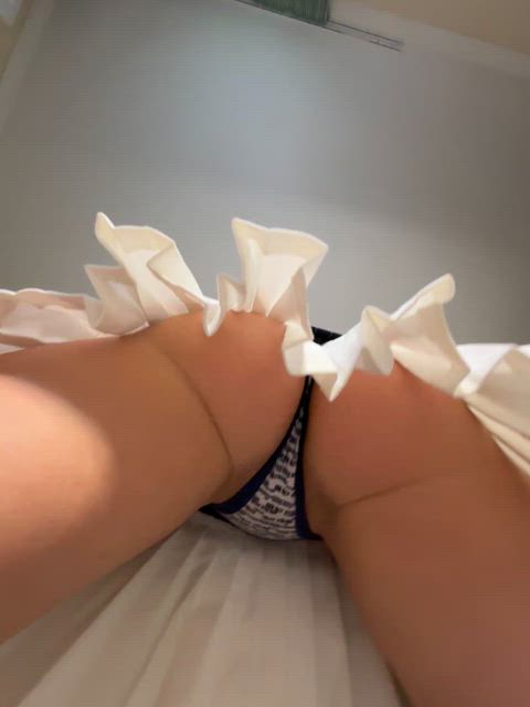 how do you like my upskirt view?