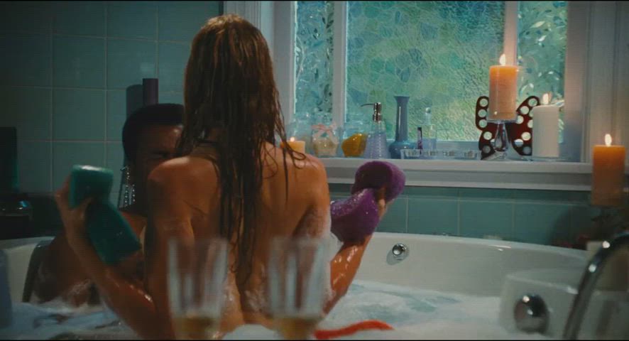 Jessica Pare nude - Hot Tub Time Machine (2010)