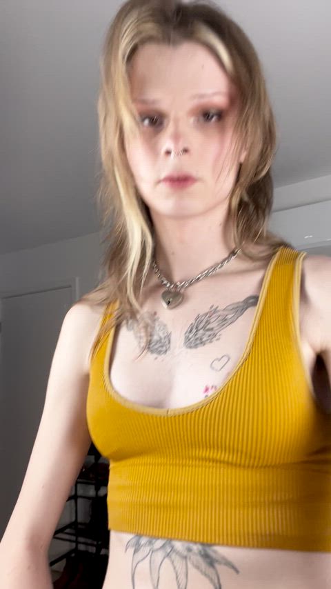 That's it, get down there where you belong <3