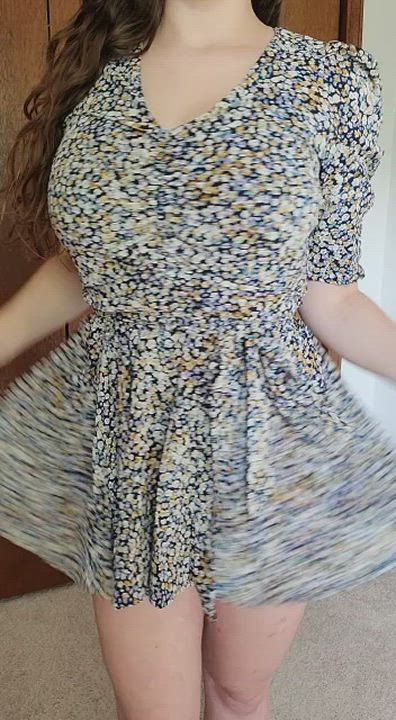 Amateur Big Tits Boobs Bouncing Tits College Natural Tits Submission Submissive Teen Titty Drop Porn GIF by lamsinka89