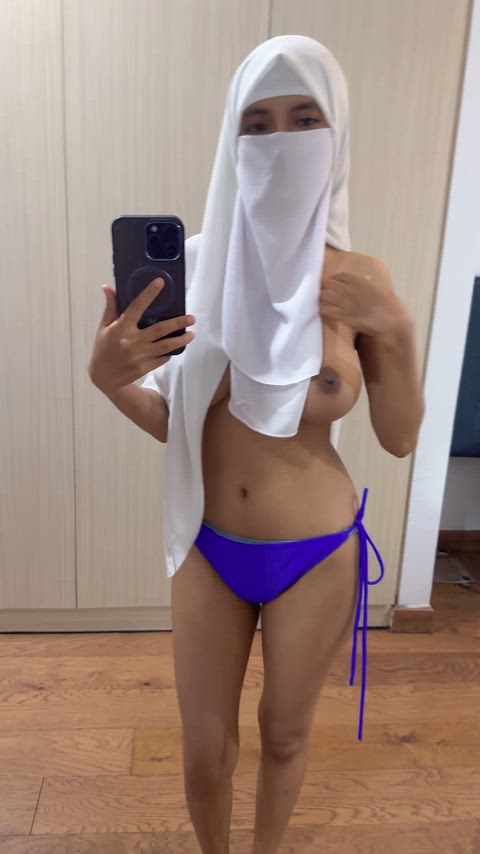 Busty Asian tits made for temptation