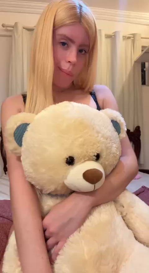 Be honest would u ever give a transgirl a blowjob