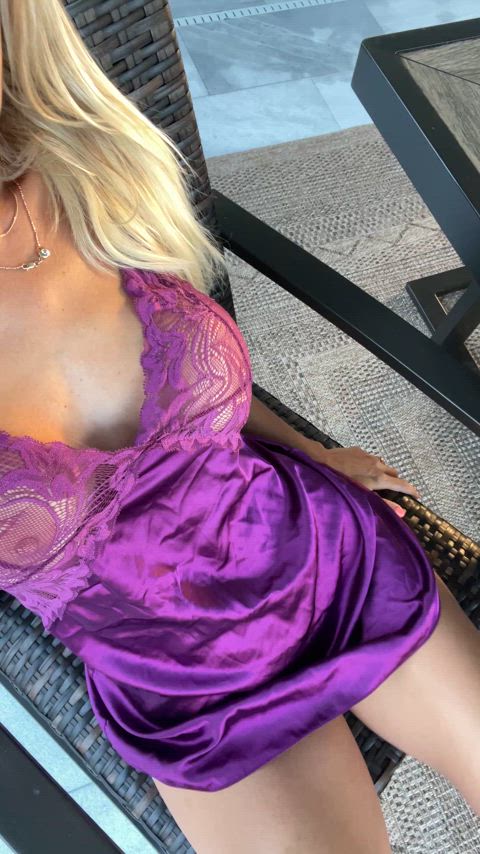A little lace looks sexy.