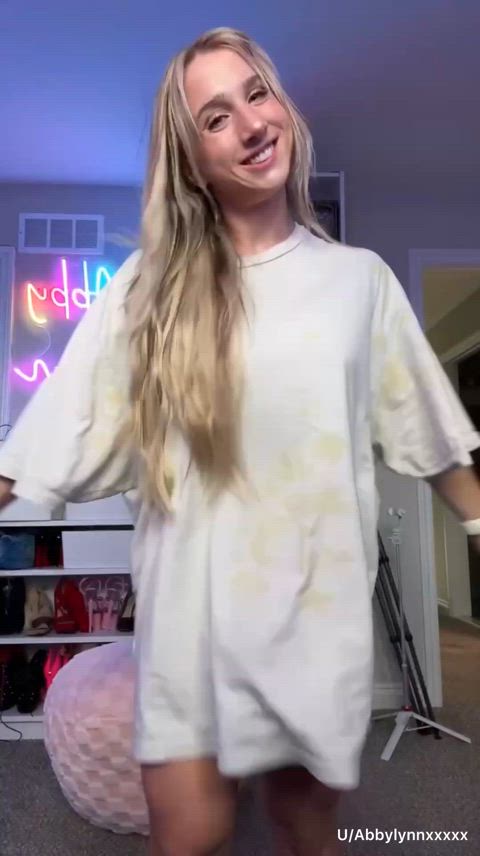 Good girls do tiktoks naked