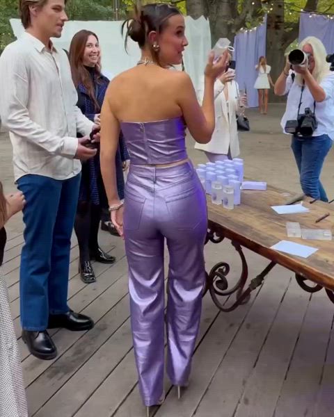 Does Millie Bobby Brown  have a booty?