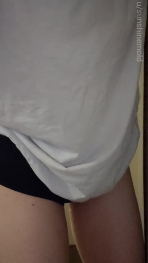 Happy Hump Day to my favourite sub 🥰