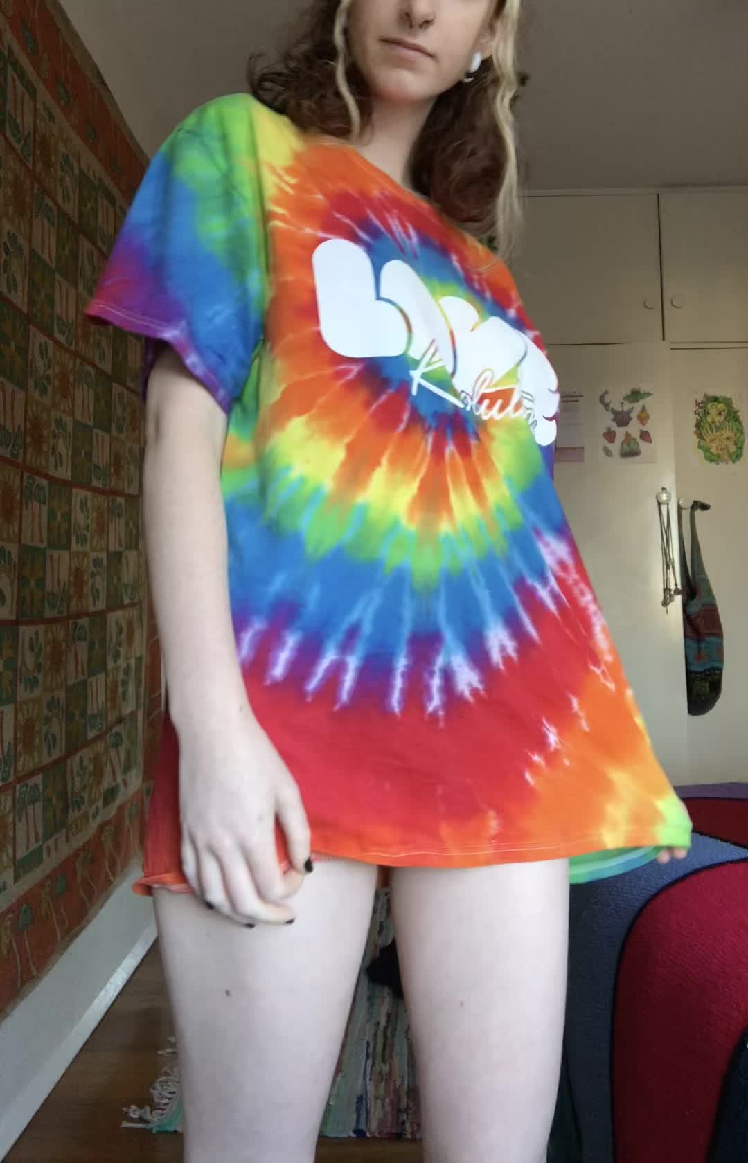 tie dye titty drop
