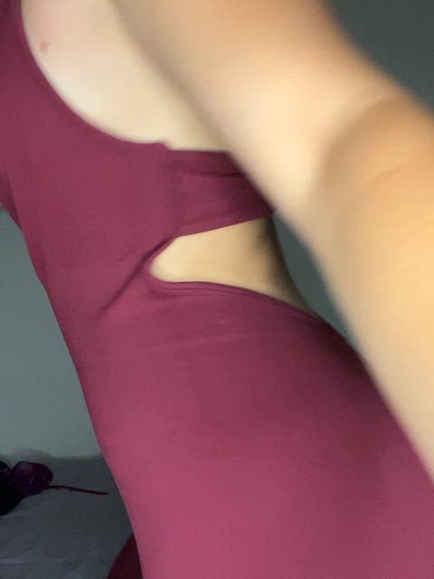 Fiery redhead checking in [IRTR]