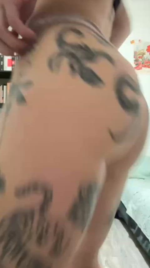 Glutes doing all the talking