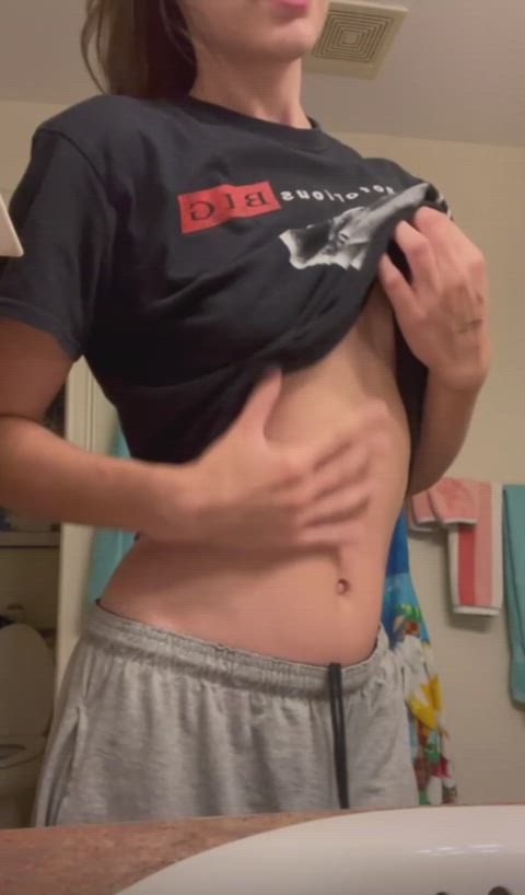 Quick small boobs reveal