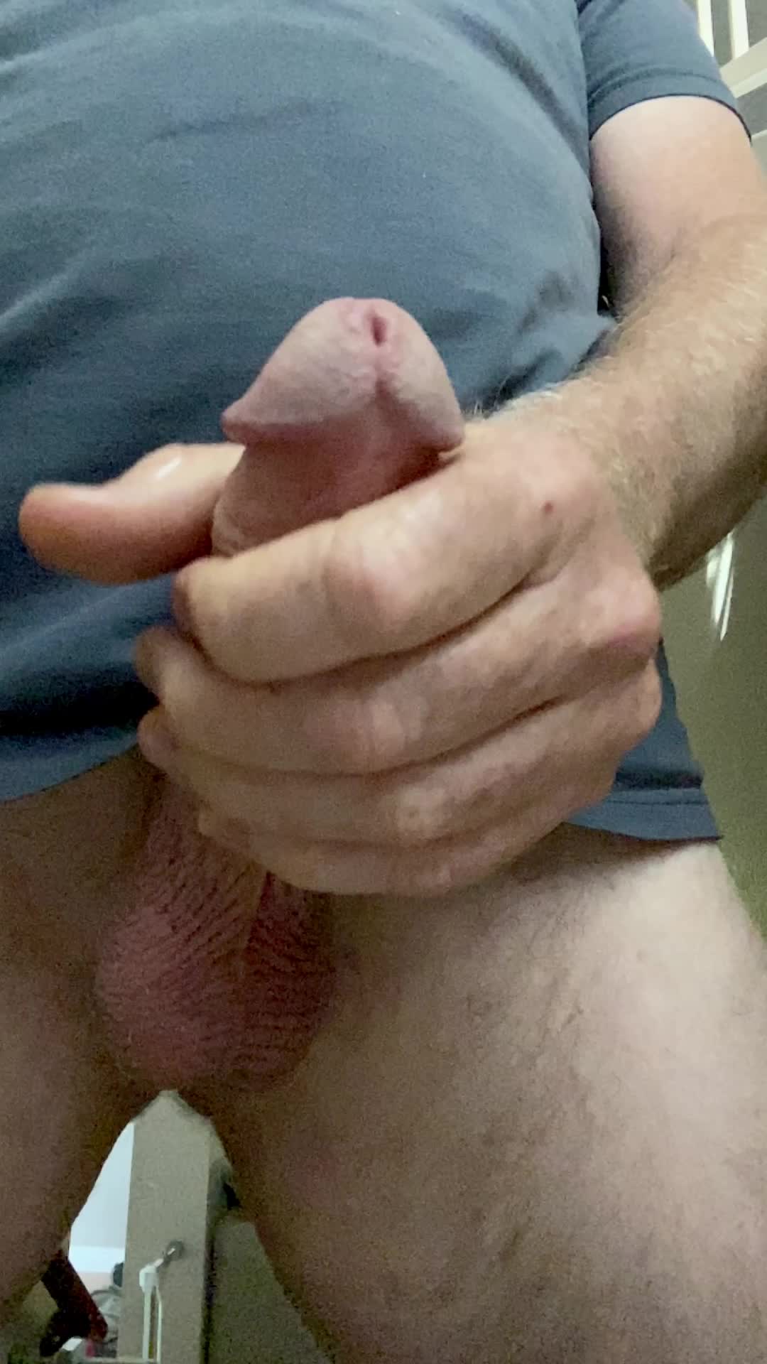 Long edge leads to lots of cum 😈