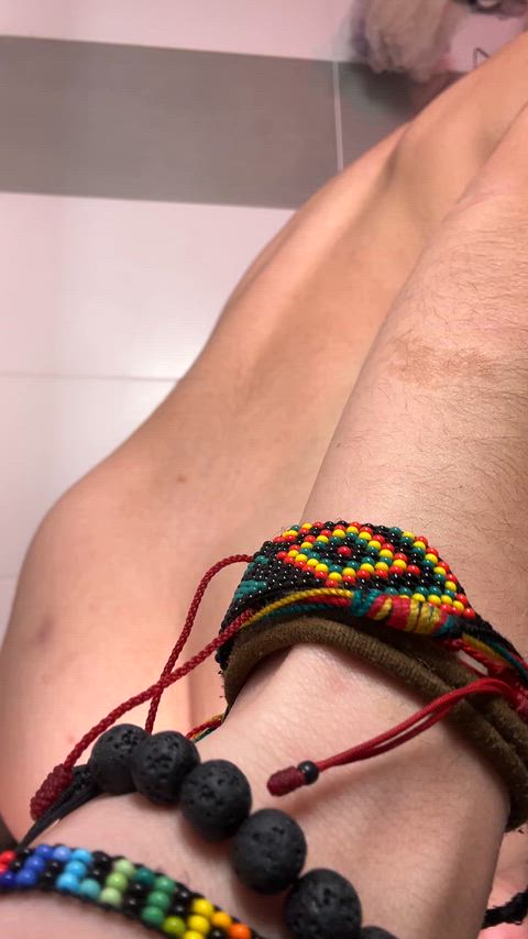 anyone wanna volunteer for a ride