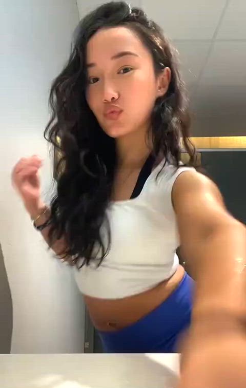 caitlin mai’s ass is perfect 🫦