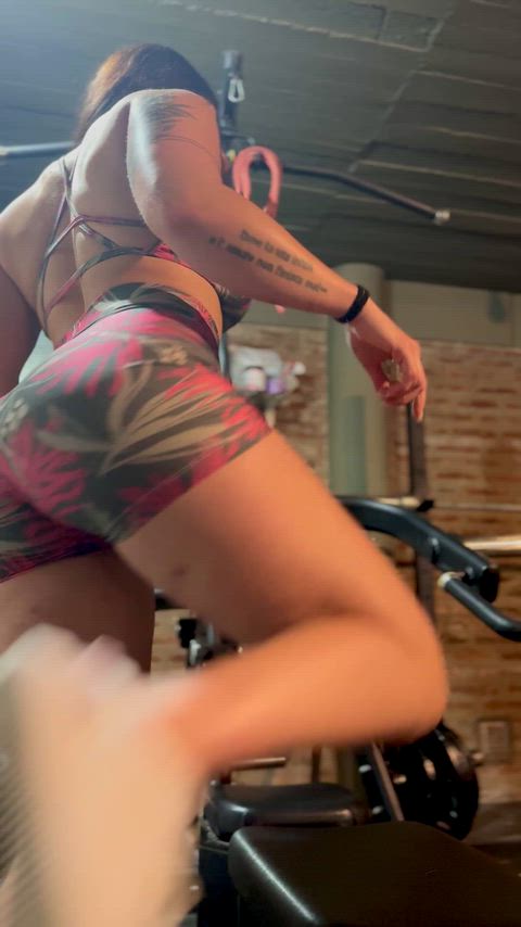 stretchy shorts, perfect for a booty that won’t quit