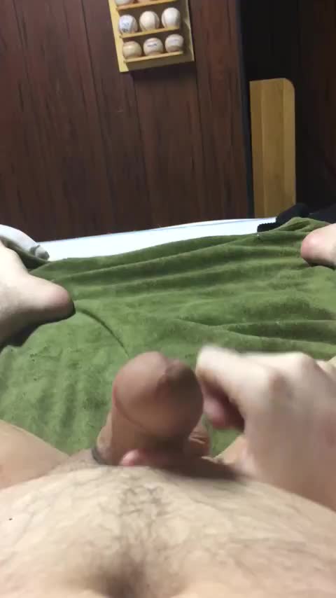 love the way my head looks when im cumming. 18