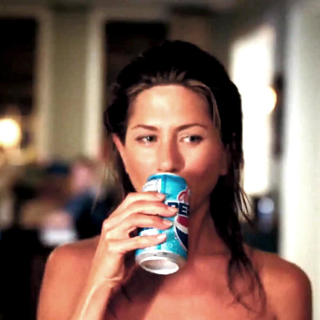 Jennifer Aniston - The Break Up