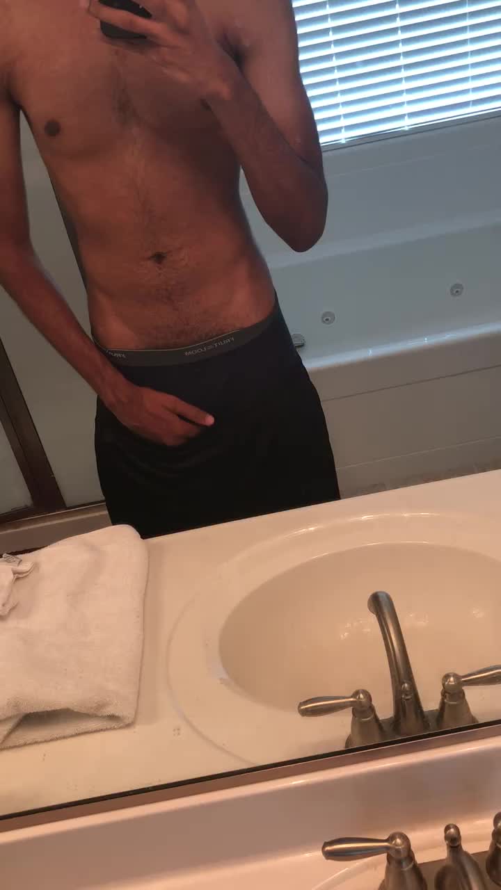 Who's hungry ?