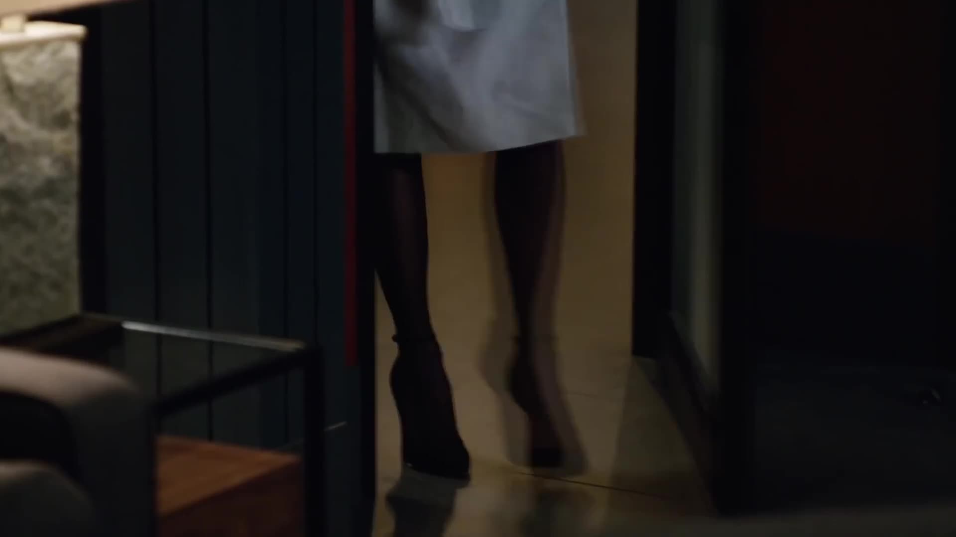 Caity Lotz in Legends Of Tomorrow