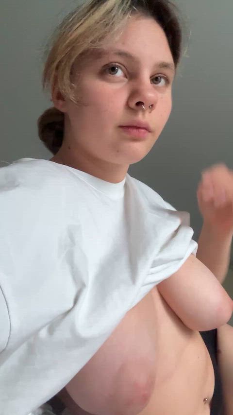 OnlyFans Teen Tits Porn GIF by explicitelliie