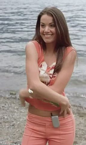 Erica Durance - House Of The Dead - [2003]