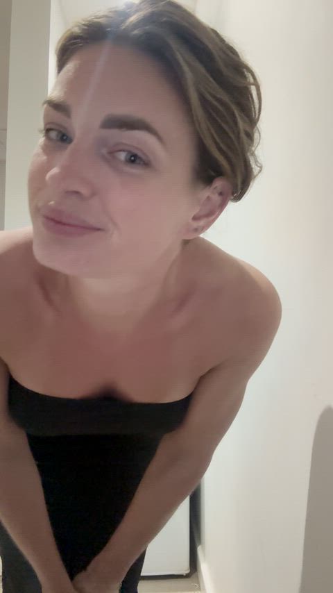 37f proving sexy has no age… would you try me?