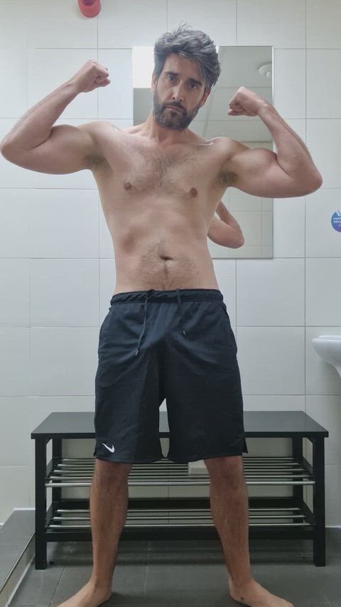 You walk in as I'm getting distracted by my dick in the locker room. What happens next? Kal (41)