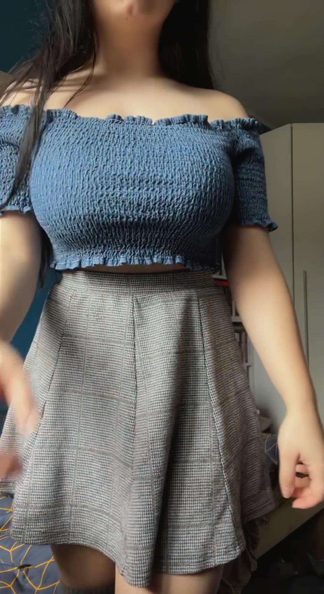 I think they’re pretty massive for my small 5’0 frame ;)