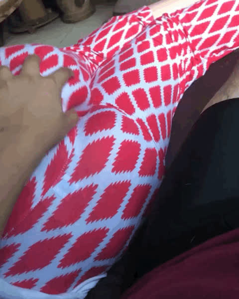 Ass wiggle