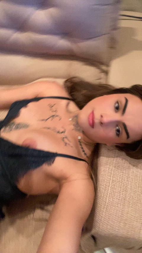 Show me that obedient tongue, good boy