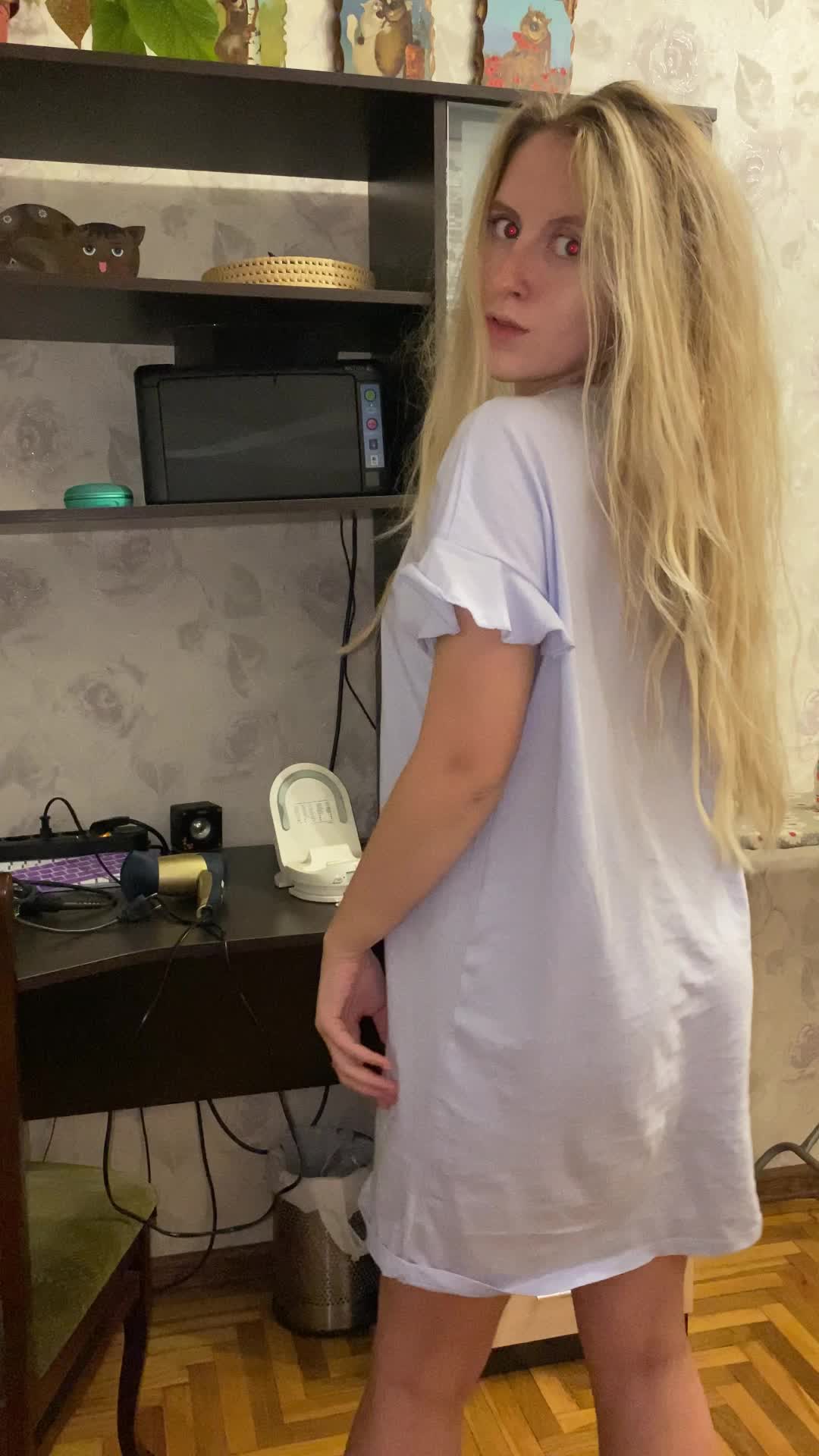 I would shake my ass for you daddy