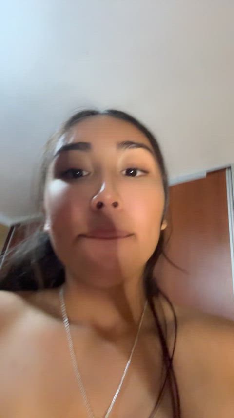 I’ll let you do me raw if you eat my titts first 🙊