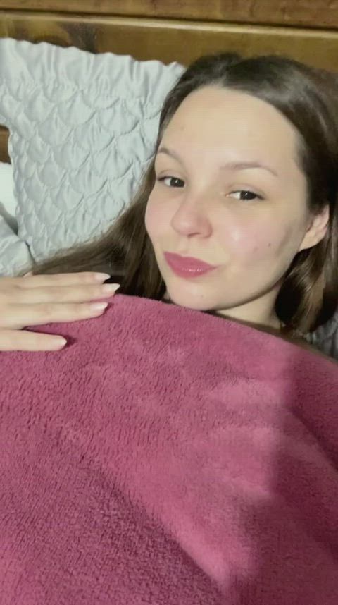 I want all the world to see my tiny body