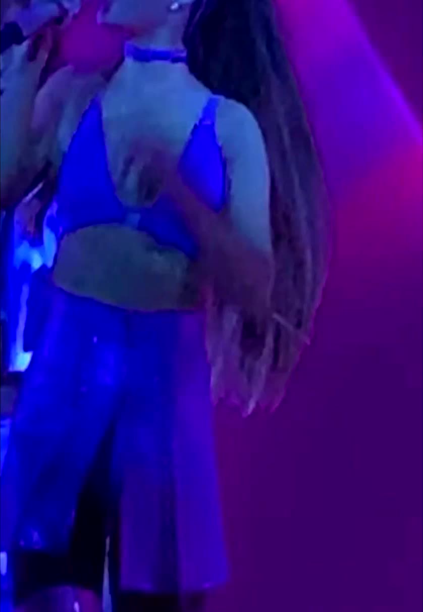 Bouncy Boobs