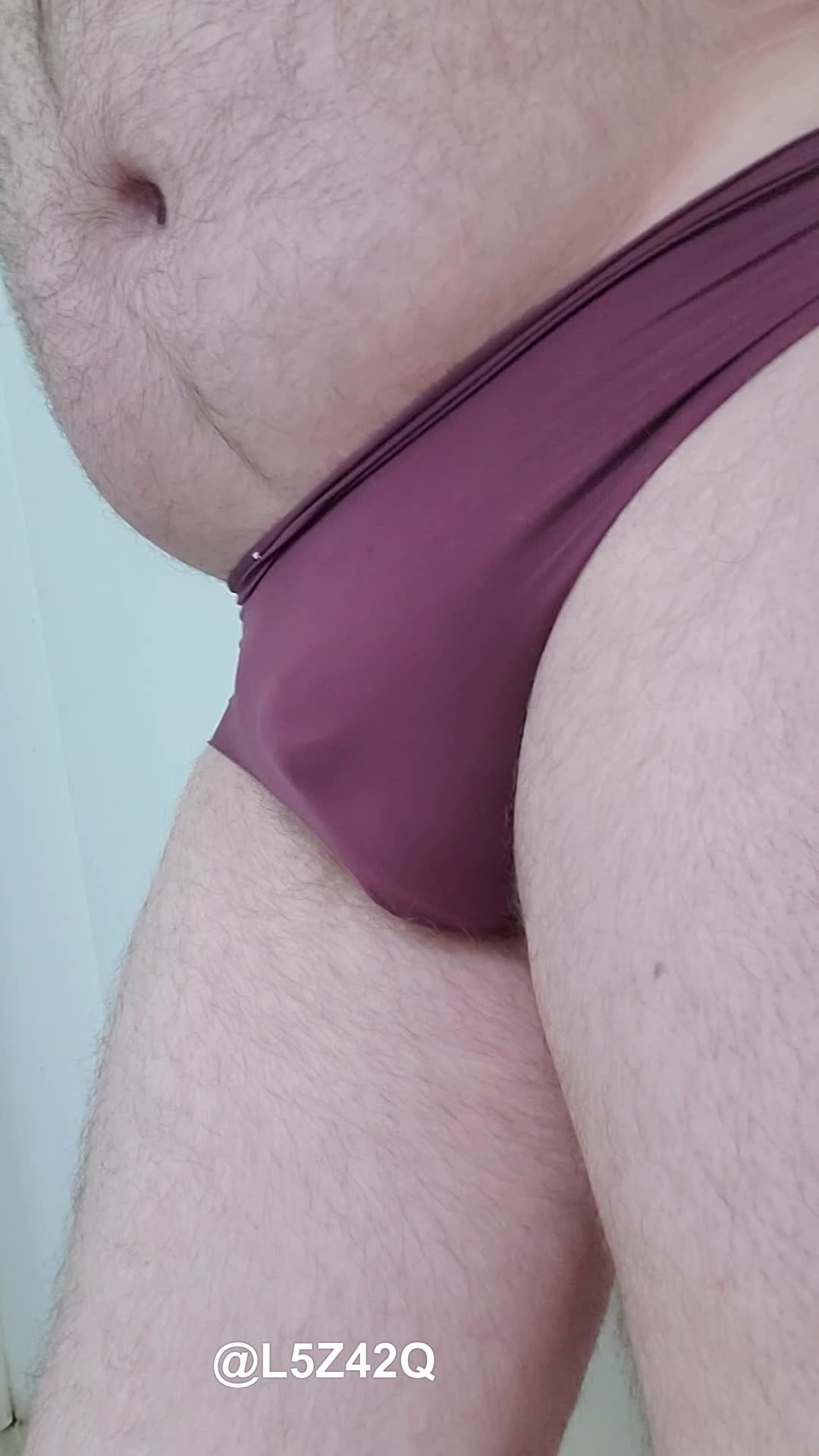 Bi boy Pissing brown panties.