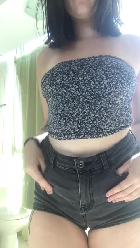 daddy, they are in desperate need of a squeeze!💞