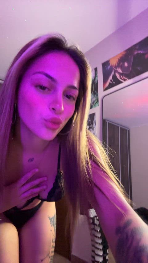 i'm your new lovely blonde