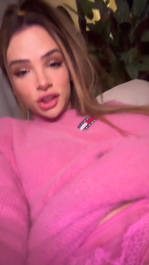 First 50 'Yes' get some nudes 💖