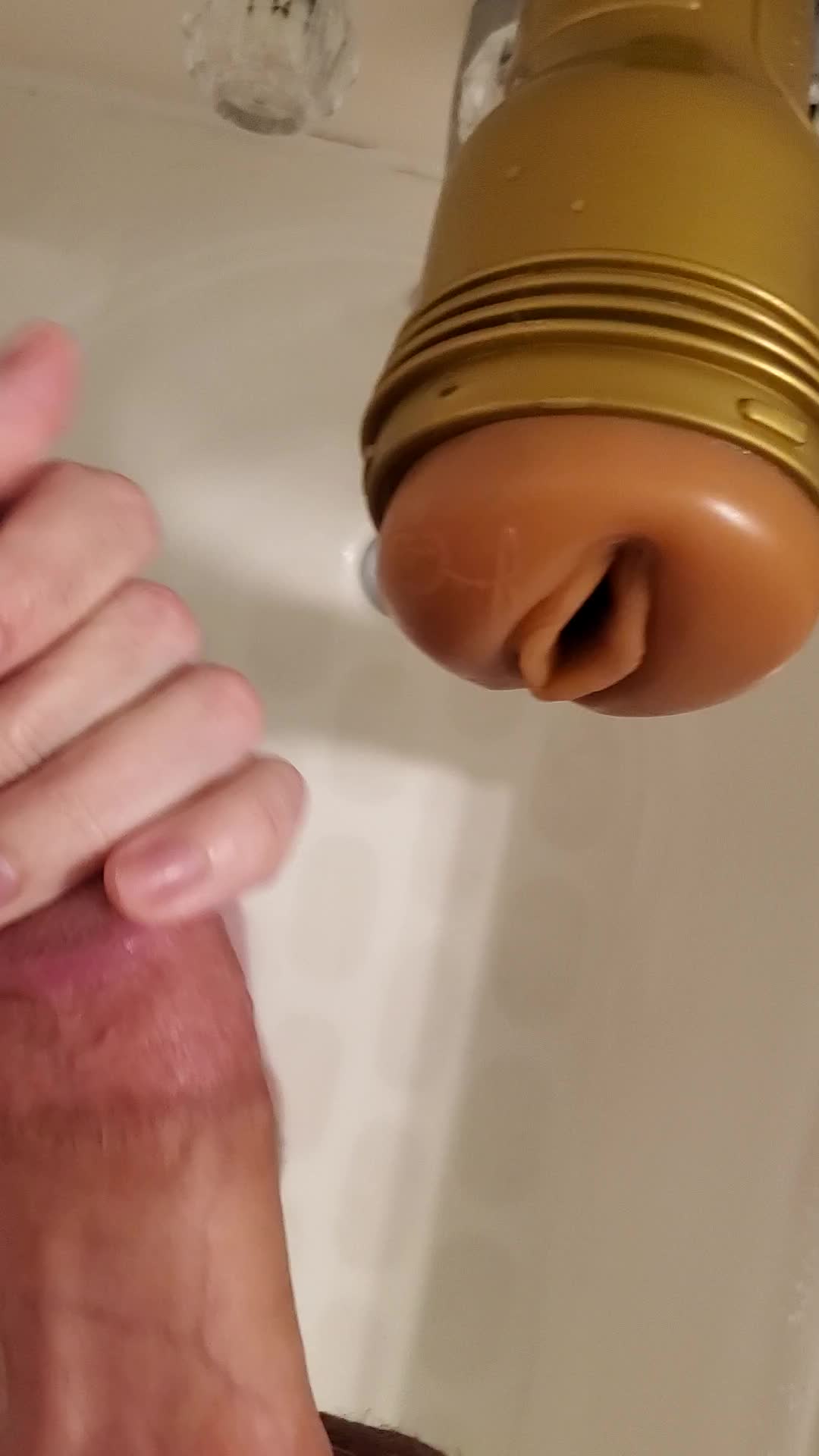 SOUND UP! Just imagining her lips wrapped around it!
